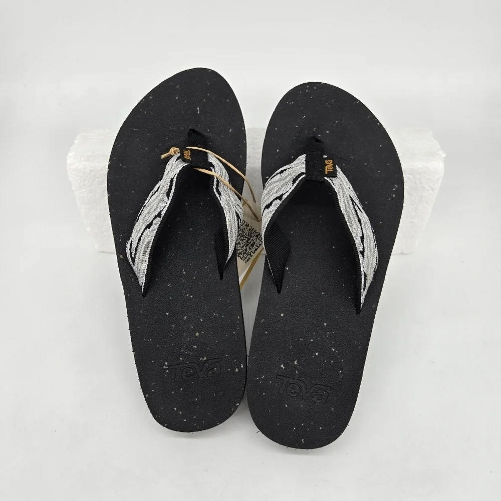 Teva Women's ReFlip Recycled Flip Flop Shoes Size 7 - Picture 5 of 8